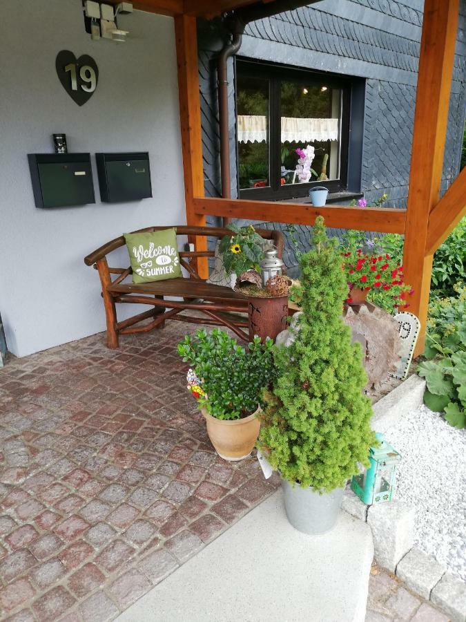 Ferienwohnung An Der Lay Wohnung 2 Bach  المظهر الخارجي الصورة