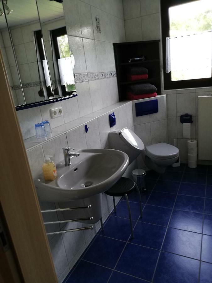 Ferienwohnung An Der Lay Wohnung 2 Bach  المظهر الخارجي الصورة